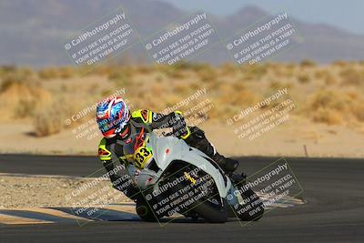 media/Apr-16-2022-CVMA (Sat) [[090b37c3ce]]/Race 14 Amateur Supersport Open/